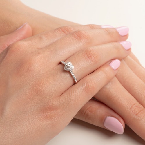 Pierścionek zaręczynowy serce SAVICKI: białe złoto, diament